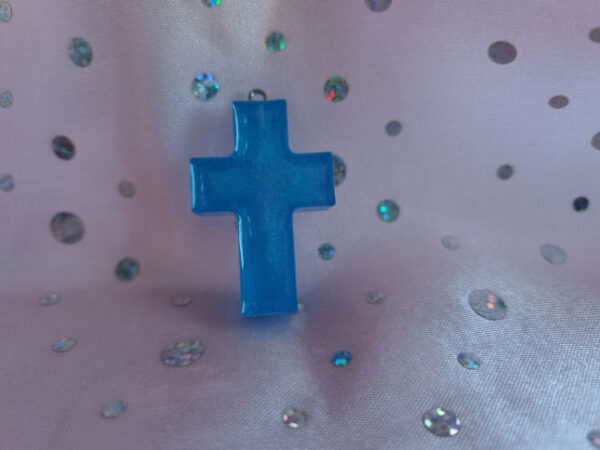 Pale Blue Pearl Effect Cross Pendant - Image 2